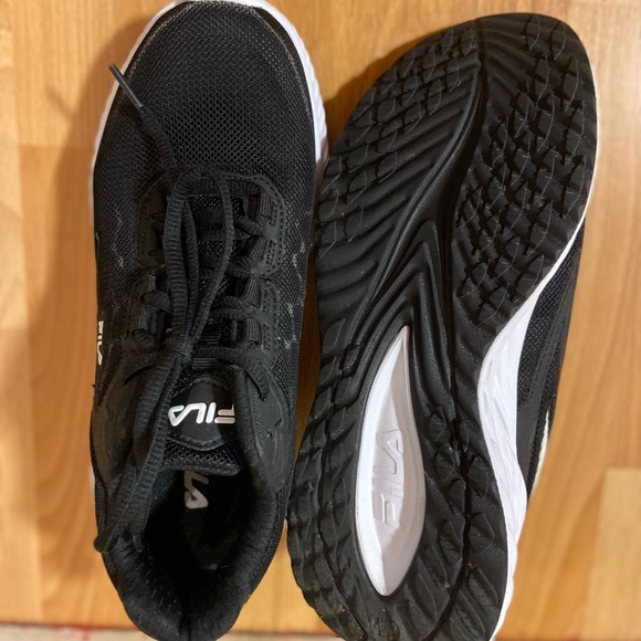 Sell - Picture 1 of 4